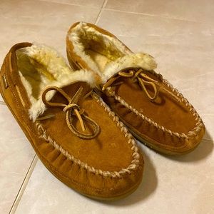 L.L. Bean Wicked Good Camp Moccasins - Women’s Size 9